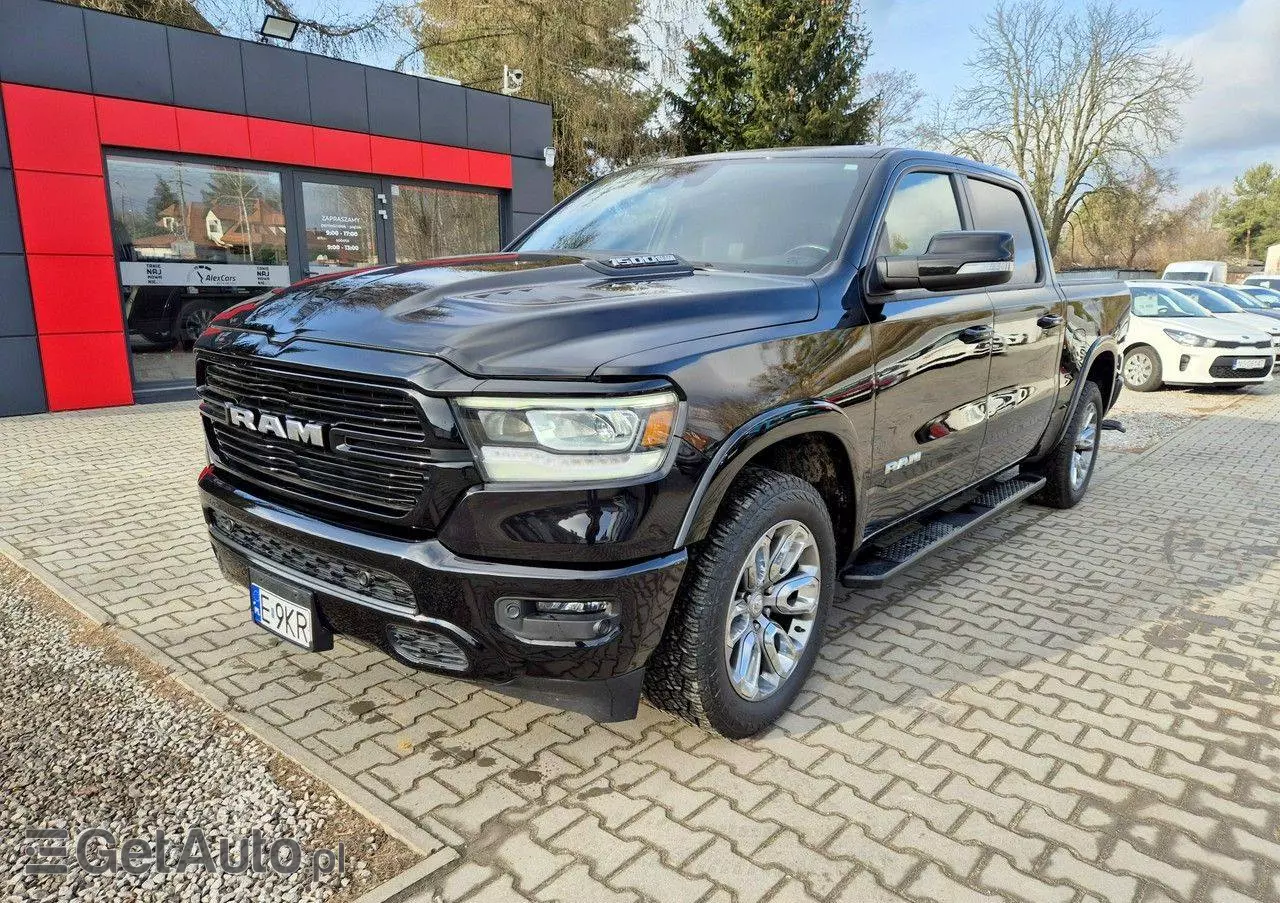 RAM 1500 Crew Cab Laramie
