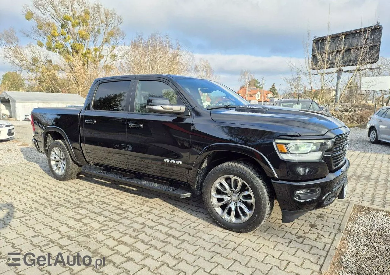 RAM 1500 Crew Cab Laramie