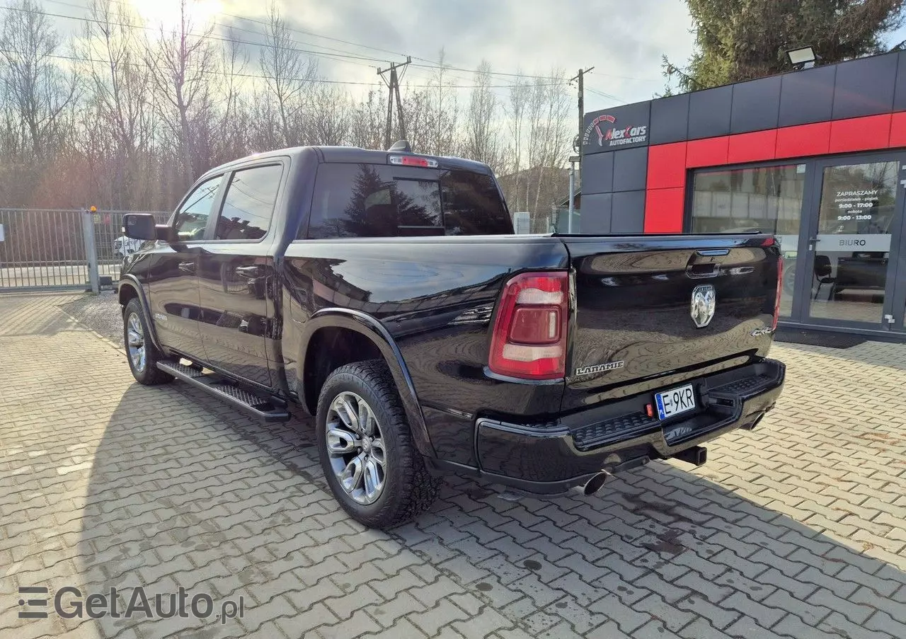 RAM 1500 Crew Cab Laramie