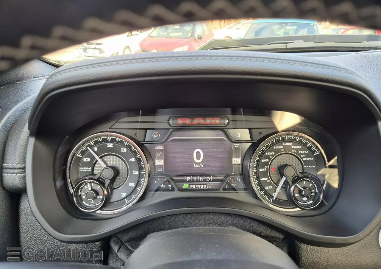 RAM 1500 Crew Cab Laramie