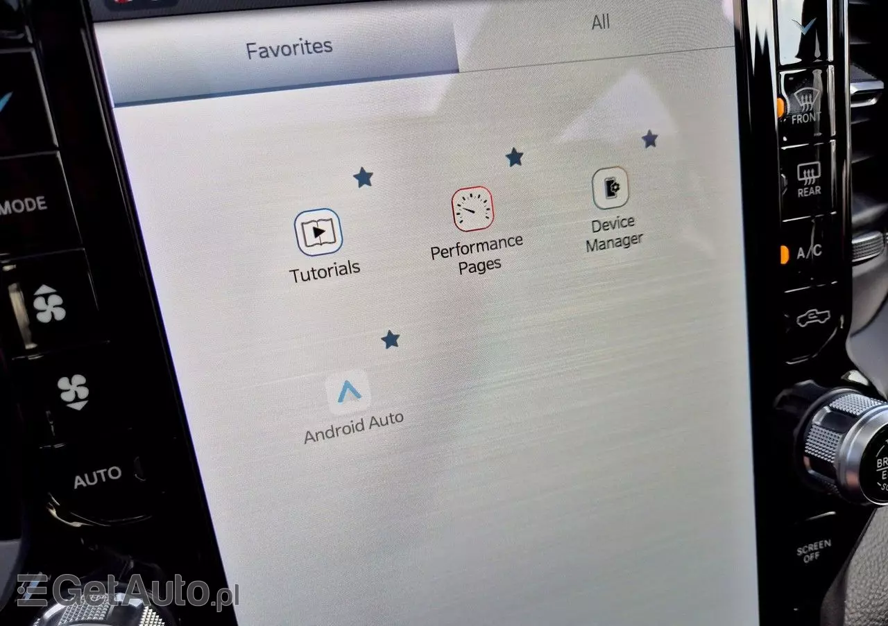 RAM 1500 Crew Cab Laramie