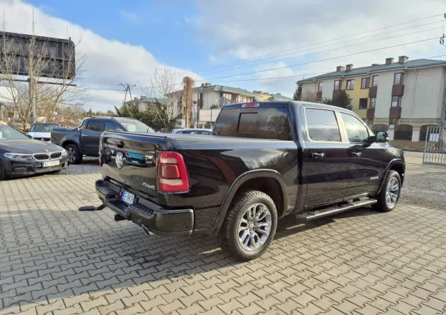 RAM 1500 Crew Cab Laramie