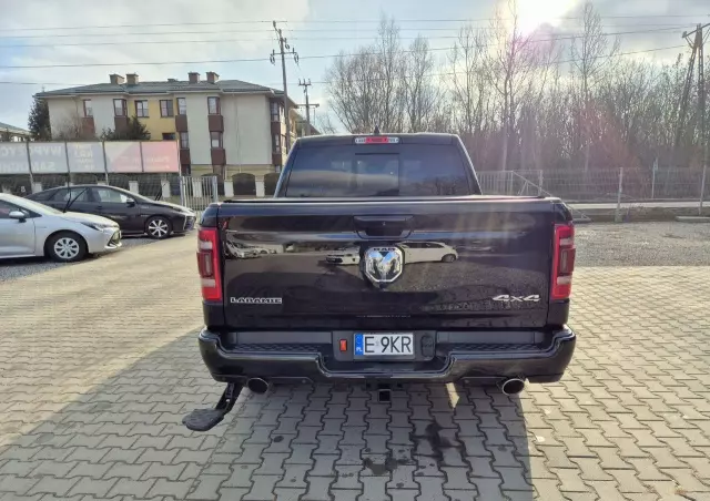 RAM 1500 Crew Cab Laramie