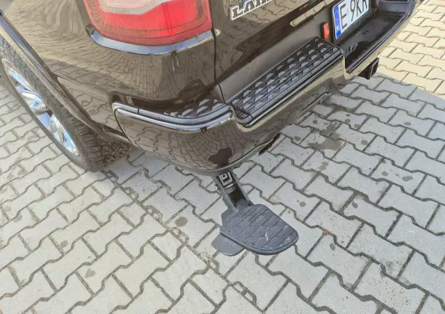 RAM 1500 Crew Cab Laramie