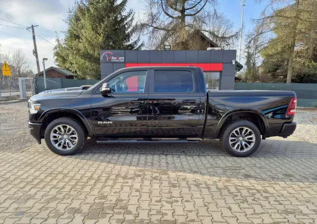 RAM 1500 Crew Cab Laramie