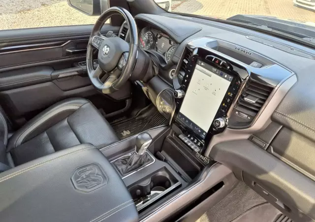 RAM 1500 Crew Cab Laramie