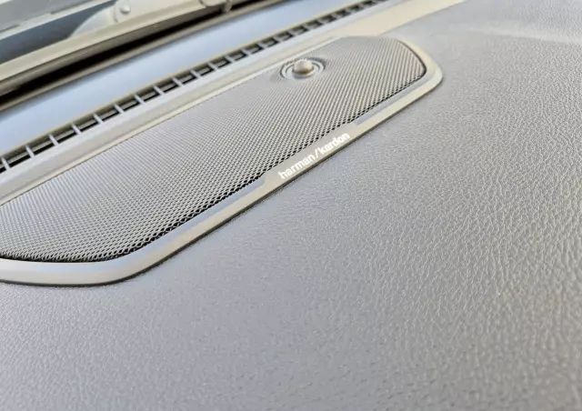 RAM 1500 Crew Cab Laramie