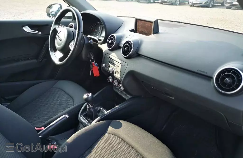 AUDI A1 