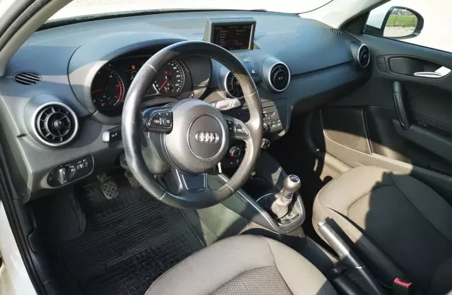 AUDI A1 