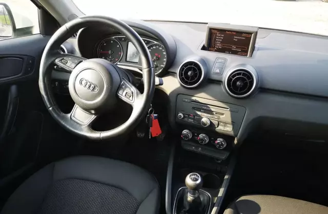 AUDI A1 