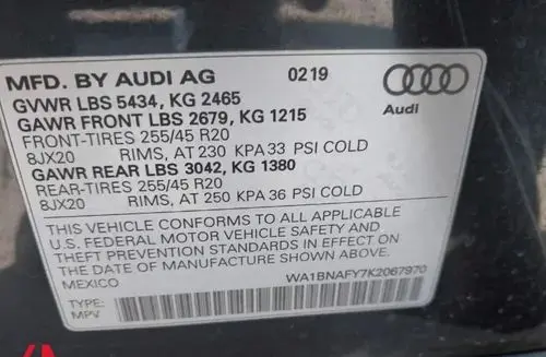 AUDI Q5 