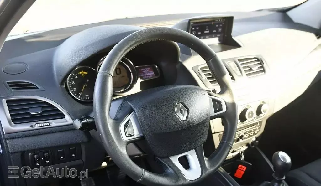 RENAULT Megane 