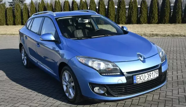 RENAULT Megane 