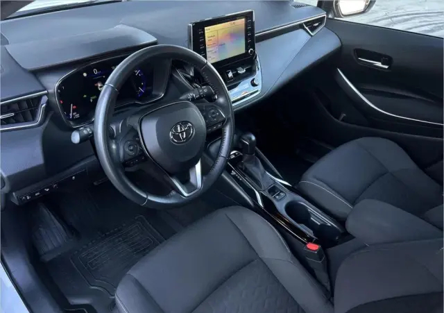 TOYOTA Corolla 1.8 Hybrid Comfort