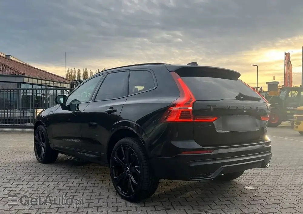 VOLVO XC 60 T8 AWD Plus Black Edition