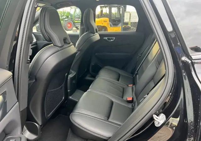 VOLVO XC 60 T8 AWD Plus Black Edition