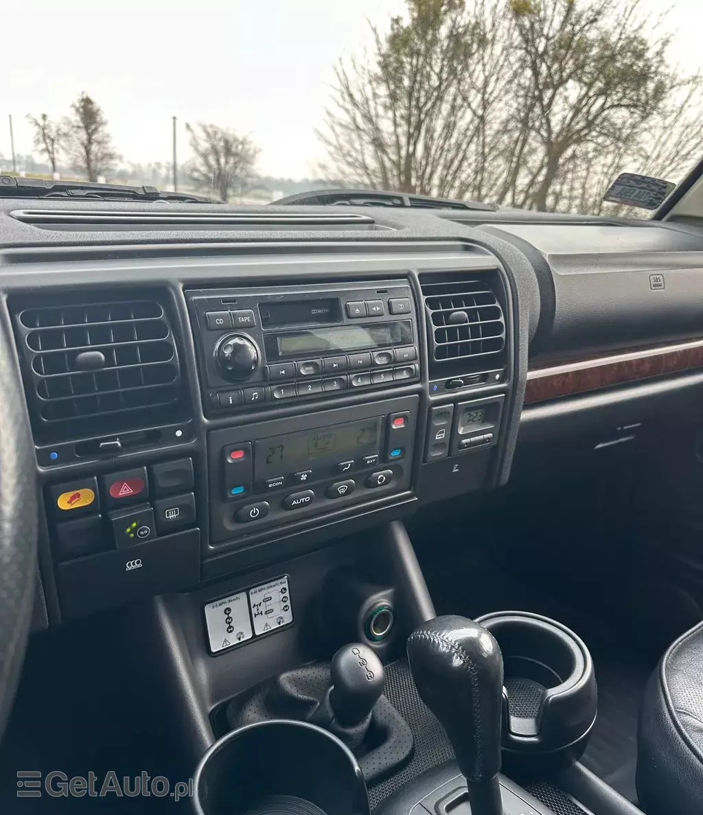 LAND ROVER Discovery 