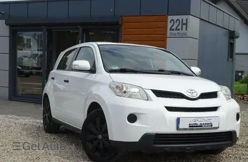 TOYOTA Urban Cruiser 