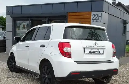 TOYOTA Urban Cruiser 