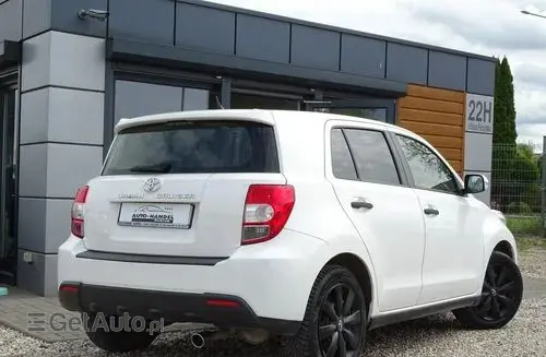 TOYOTA Urban Cruiser 