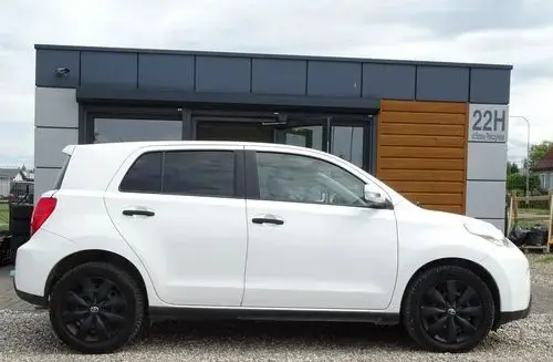 TOYOTA Urban Cruiser 