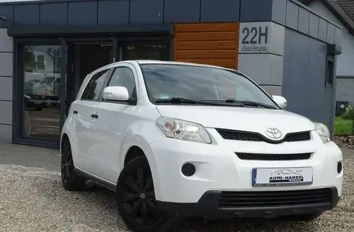 TOYOTA Urban Cruiser 