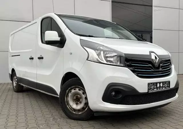RENAULT Trafic 