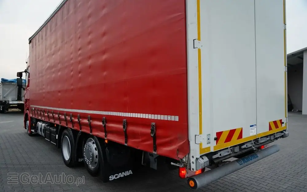 SCANIA S 460 / FIRANKA  8,1 M / 60 M3 / SOLÓWKA / 6X2 / OŚ PODNOSZONA / SKRĘTNA 