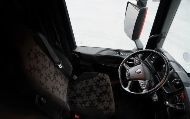 SCANIA S 460 / FIRANKA  8,1 M / 60 M3 / SOLÓWKA / 6X2 / OŚ PODNOSZONA / SKRĘTNA 