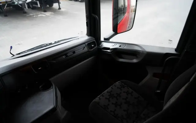 SCANIA S 460 / FIRANKA  8,1 M / 60 M3 / SOLÓWKA / 6X2 / OŚ PODNOSZONA / SKRĘTNA 