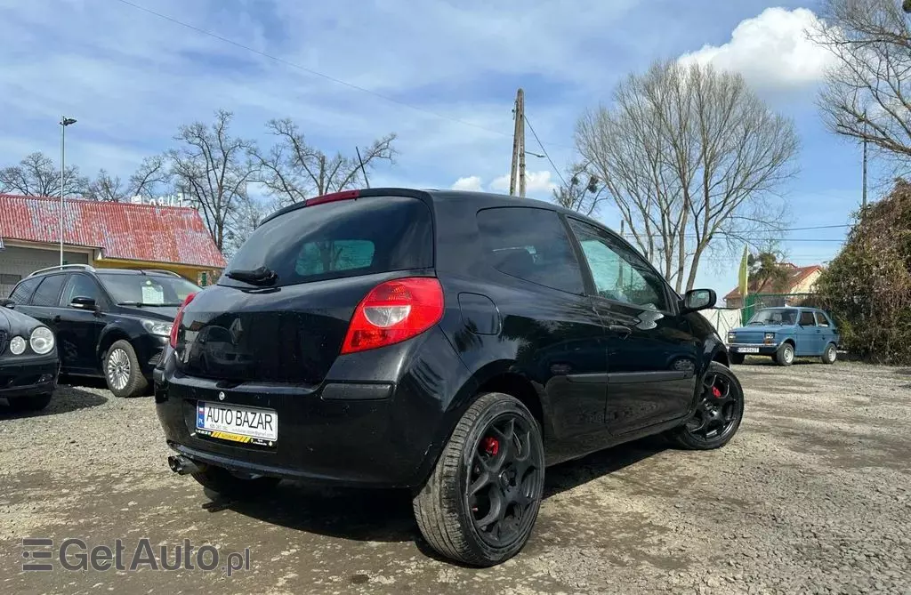 RENAULT Clio 