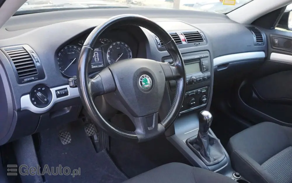 SKODA Octavia 1.8 TSI Ambiente