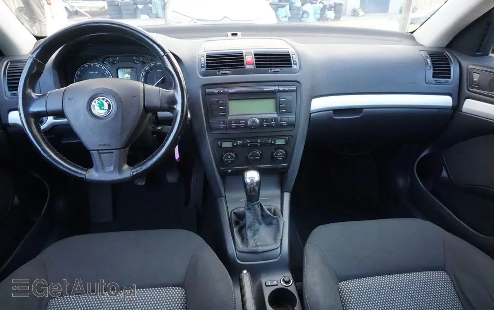 SKODA Octavia 1.8 TSI Ambiente