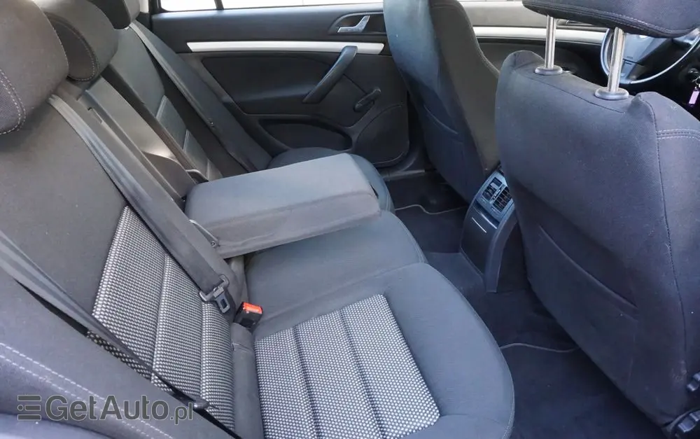 SKODA Octavia 1.8 TSI Ambiente