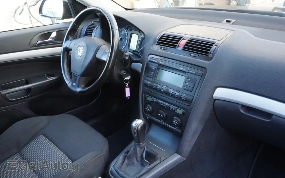 SKODA Octavia 1.8 TSI Ambiente