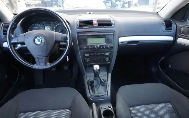 SKODA Octavia 1.8 TSI Ambiente