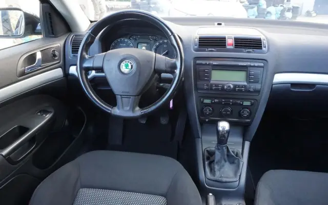 SKODA Octavia 1.8 TSI Ambiente