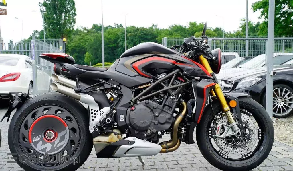 MV AGUSTA Rush 1000 