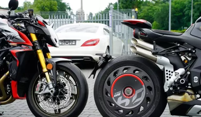 MV AGUSTA Rush 1000 