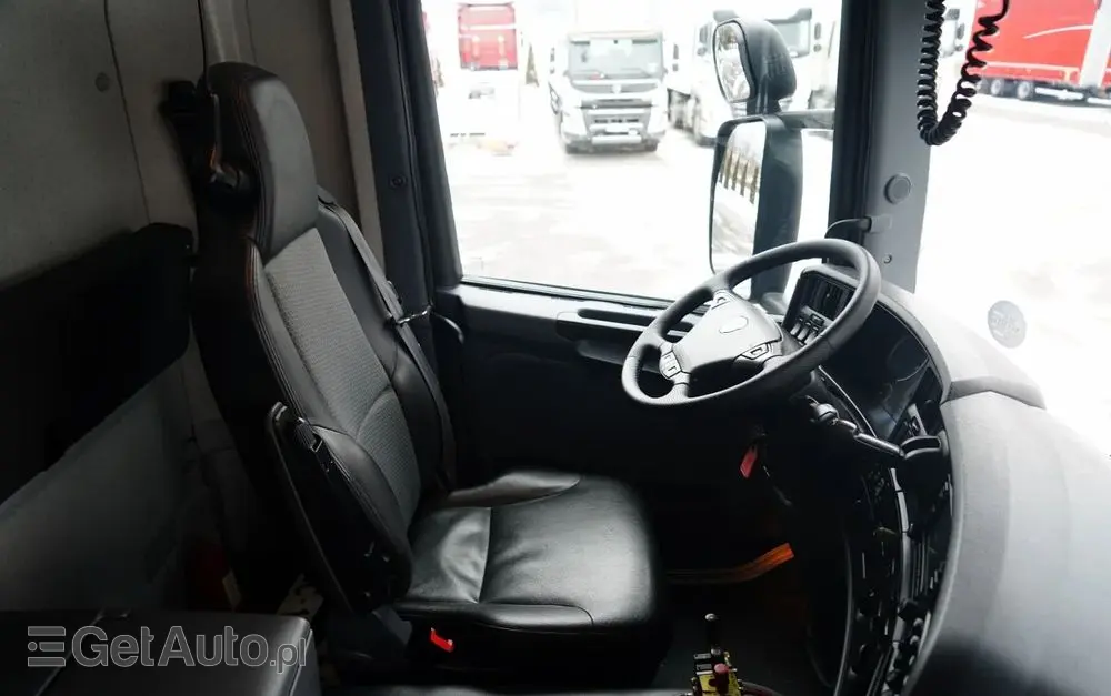 SCANIA G 490 / 8x4 / WYWROTKA TYLNOZSYPOWA /  HYDROKLAPA / PLANDEKA AUTOMATYCZNA / MANUAL / EURO 6 