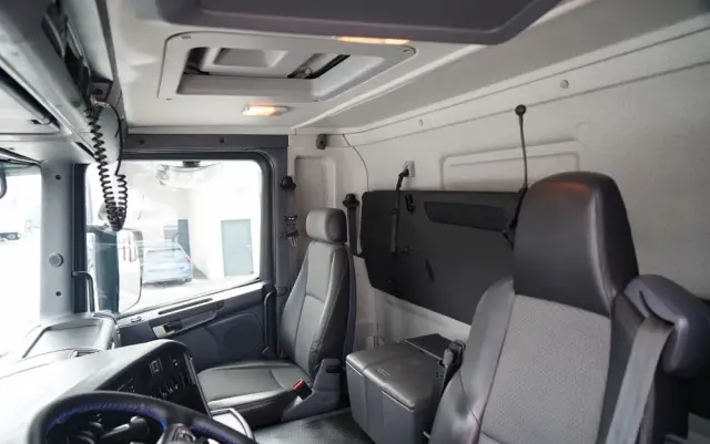 SCANIA G 490 / 8x4 / WYWROTKA TYLNOZSYPOWA /  HYDROKLAPA / PLANDEKA AUTOMATYCZNA / MANUAL / EURO 6 