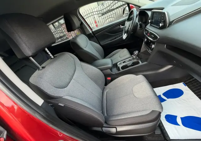 HYUNDAI Santa Fe 2.0 CRDi Executive 4WD