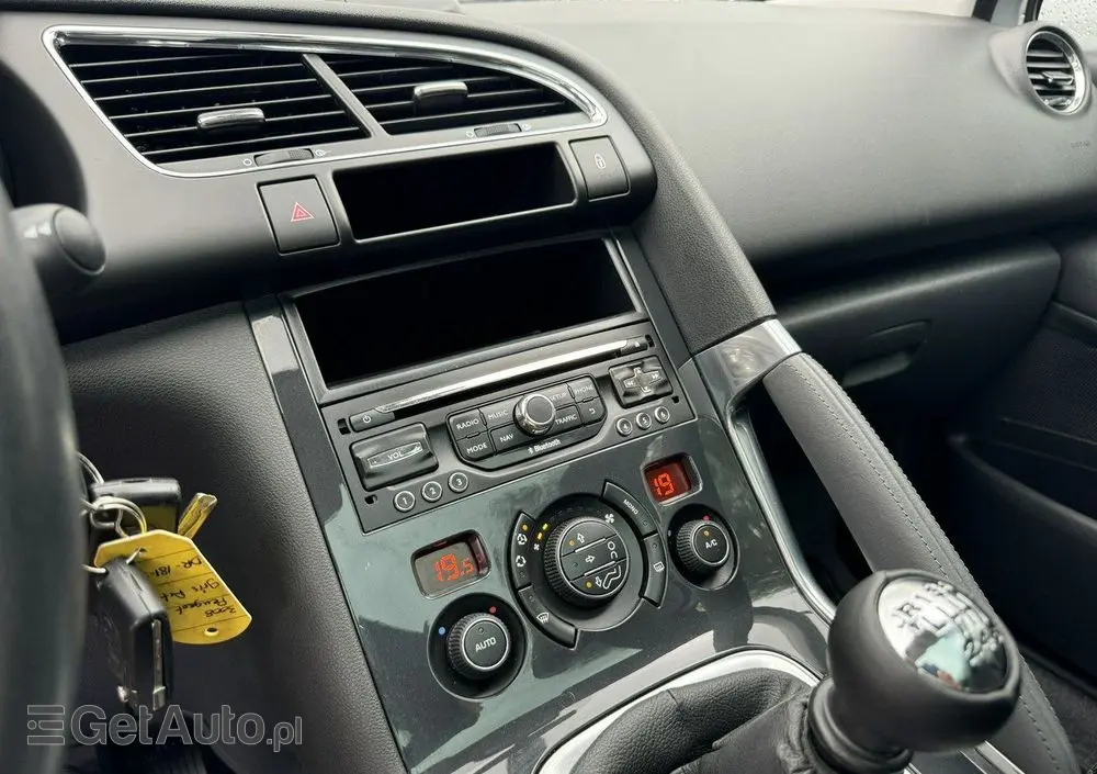 PEUGEOT 3008 2.0 BlueHDi Style