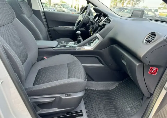 PEUGEOT 3008 2.0 BlueHDi Style