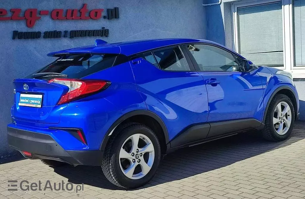 TOYOTA C-HR 