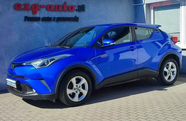 TOYOTA C-HR 