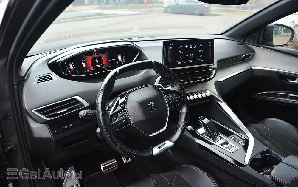 PEUGEOT 5008 BlueHDi 130 EAT8 GT