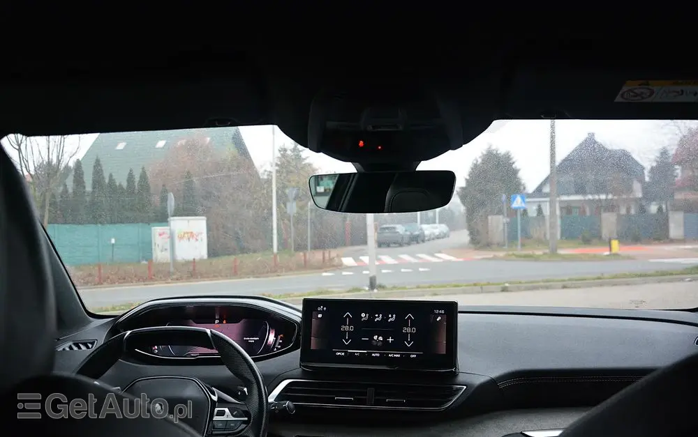 PEUGEOT 5008 BlueHDi 130 EAT8 GT