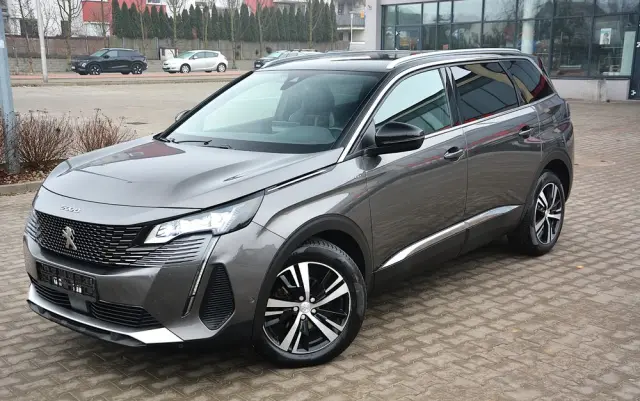 PEUGEOT 5008 BlueHDi 130 EAT8 GT