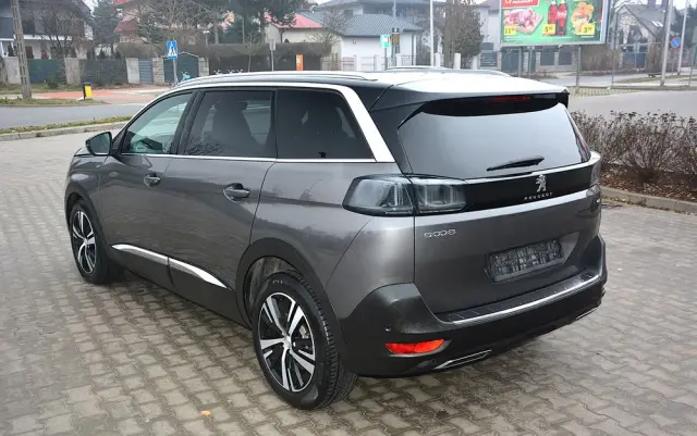 PEUGEOT 5008 BlueHDi 130 EAT8 GT